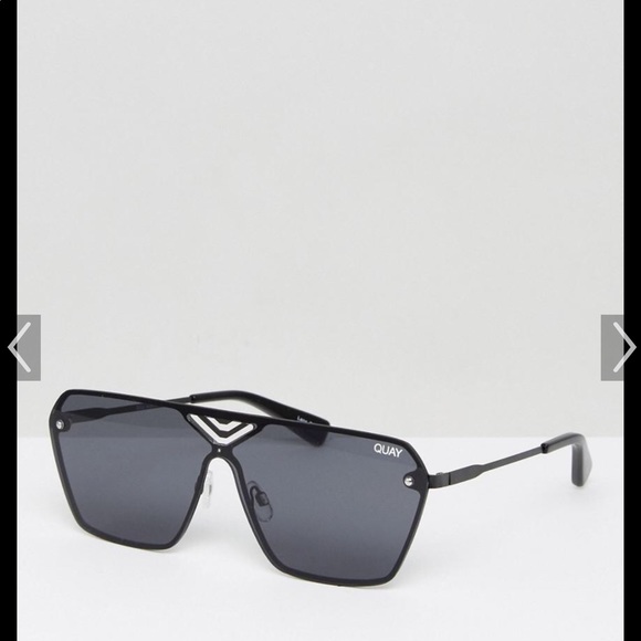 Quay Australia Accessories - 1 left ! QUAY Stargazer sunnies